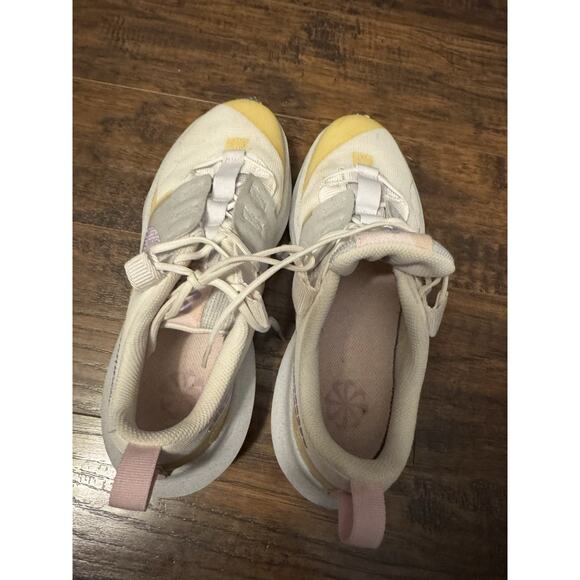 Nike Shoes Crater Impact GS Coconut Milk Pink Foam DB3551-103 Youth Size 6Y - Picture 5 of 5